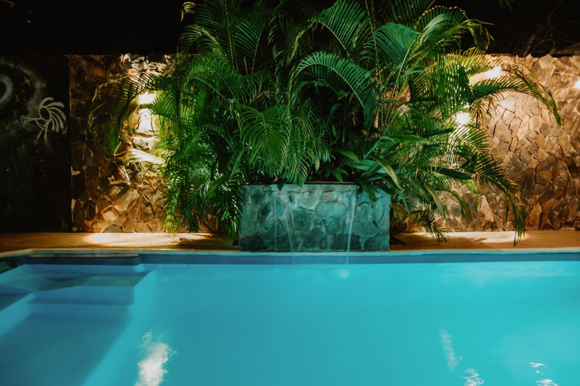 Kasakola Hotel Palomino Bagian luar foto